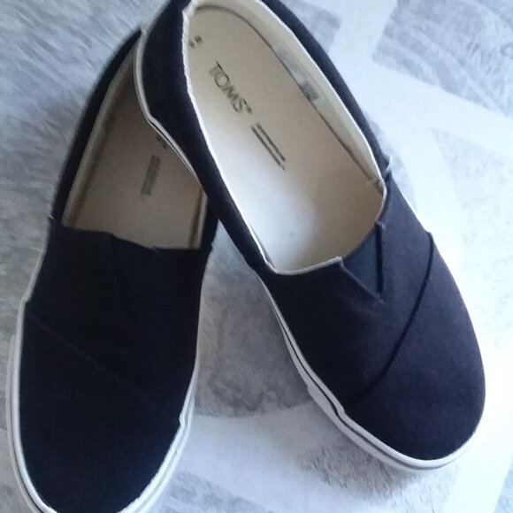 TOMS Alpargata Fenix Slip-On Shoes - Picture 1 of 1